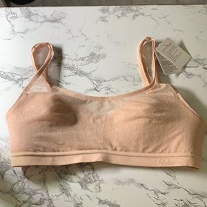 Lululemon bra